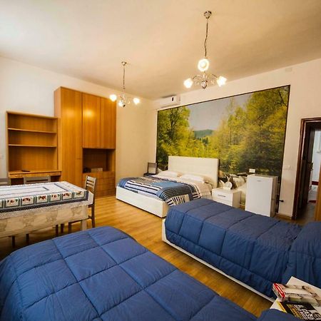 Bed&Breakfast Porta Santi Cesena Bagian luar foto